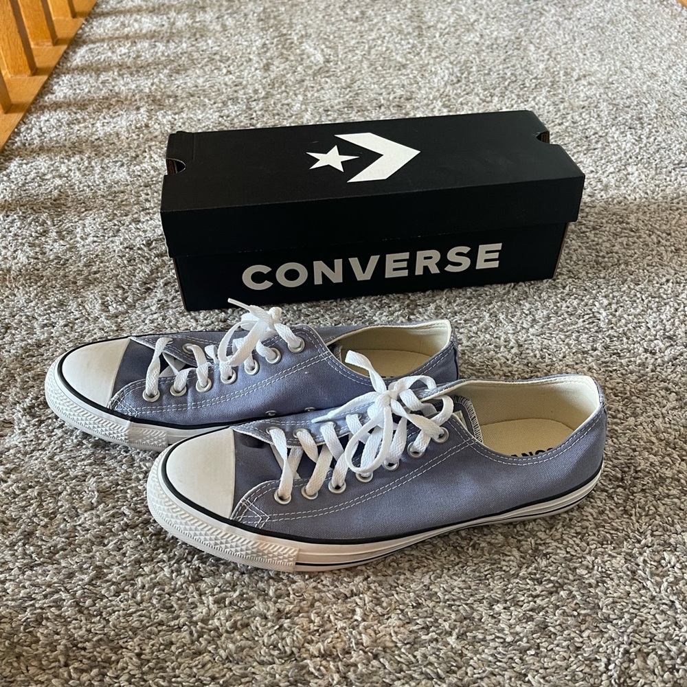 Converse Low Top Sneakers